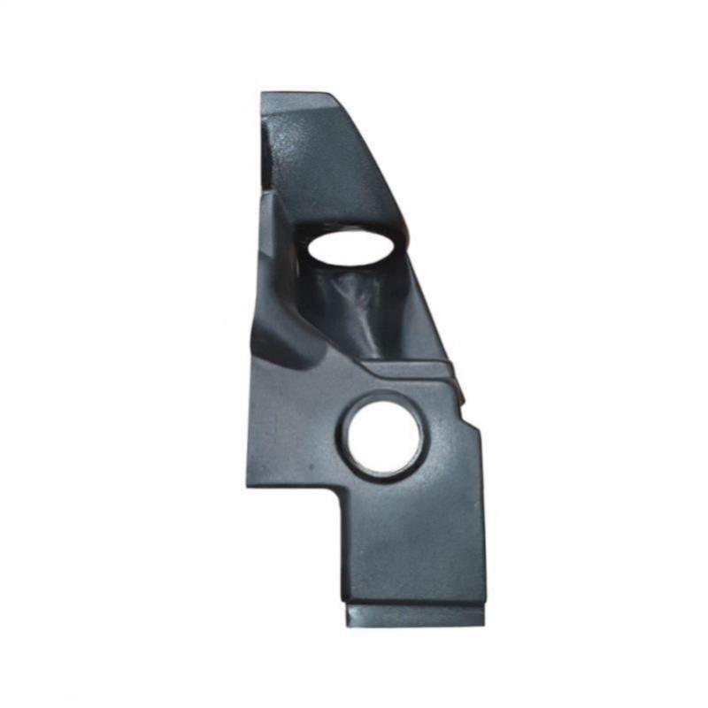 Fender Aixam 500 front right flange